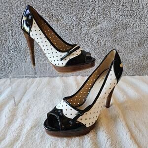 Love Moschino Women‎ Patent Leather Stars Cutout Pump Heels 36.5 6.5 White Black